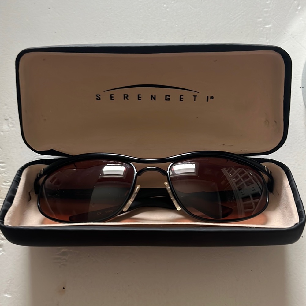 Serengeti Sunglasses Driver Magellan style 6419 vintage